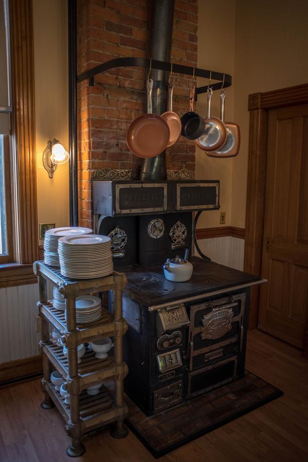 Ej Roberts Mansion Hotell Spokane Exteriör bild